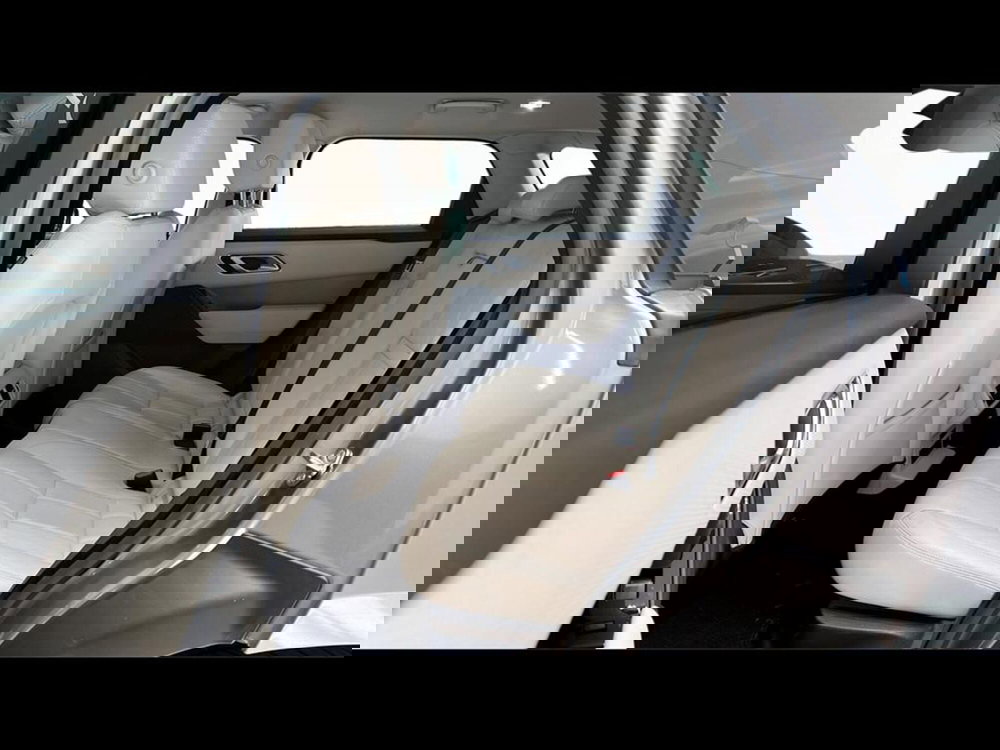 Land Rover Range Rover Velar usata a Varese (5)