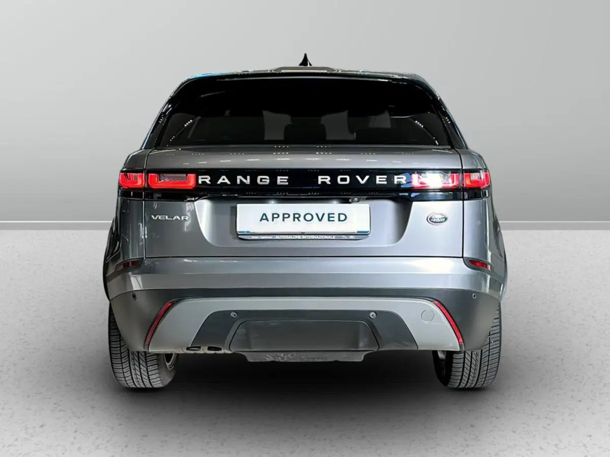 Land Rover Range Rover Velar usata a Varese (7)