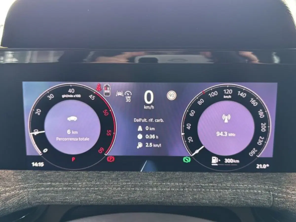 Skoda Superb nuova a Vicenza (14)