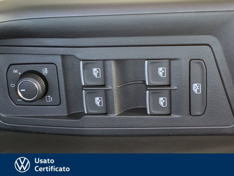 Volkswagen T-Roc nuova a Vicenza (20)