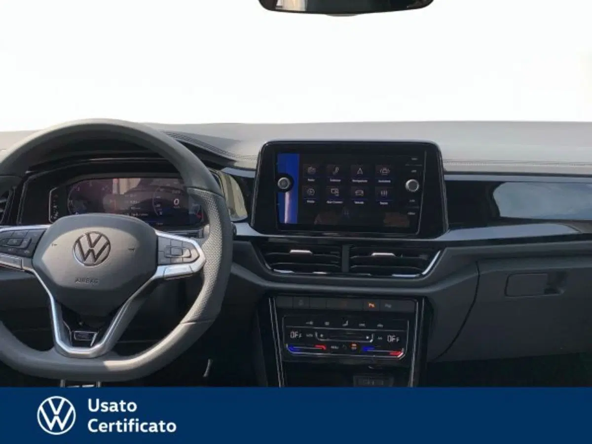 Volkswagen T-Roc nuova a Vicenza (9)