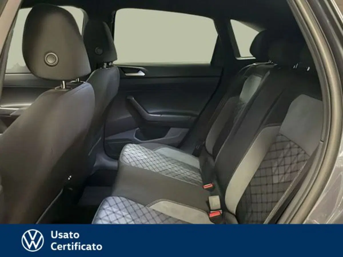 Volkswagen Taigo usata a Vicenza (12)