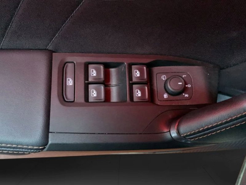 Cupra Formentor usata a Vicenza (19)