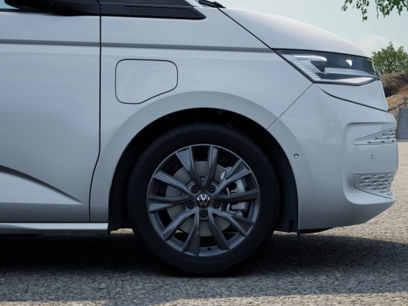 Volkswagen Multivan nuova a Vicenza (11)