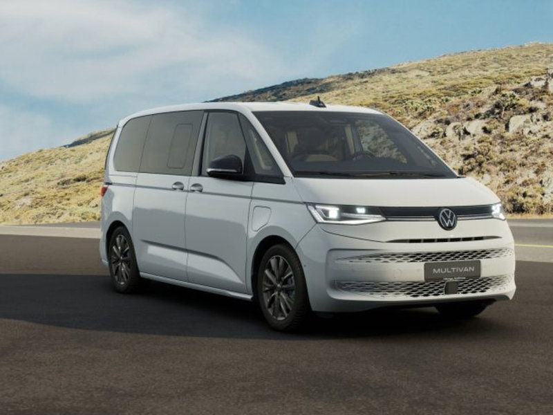 Volkswagen Multivan nuova a Vicenza (7)