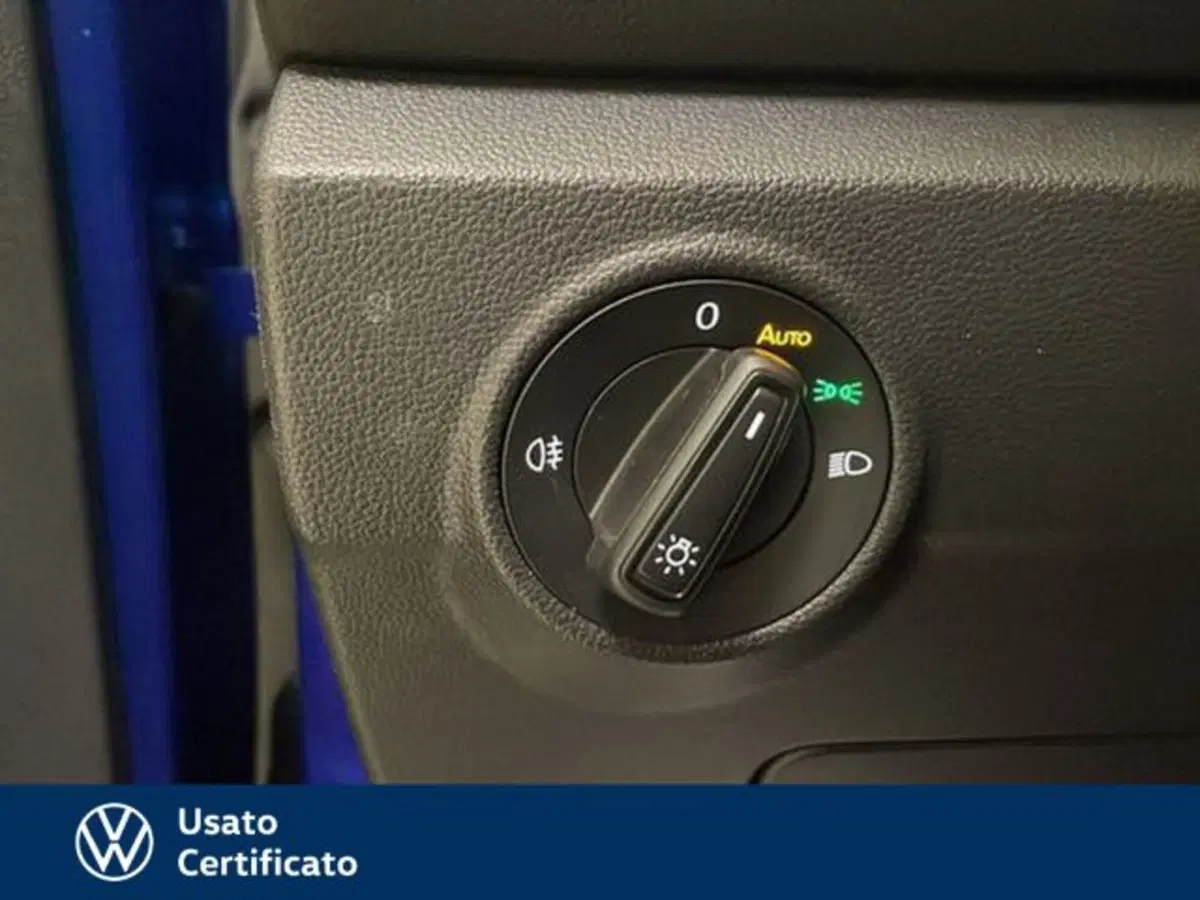 Volkswagen T-Roc usata a Vicenza (15)