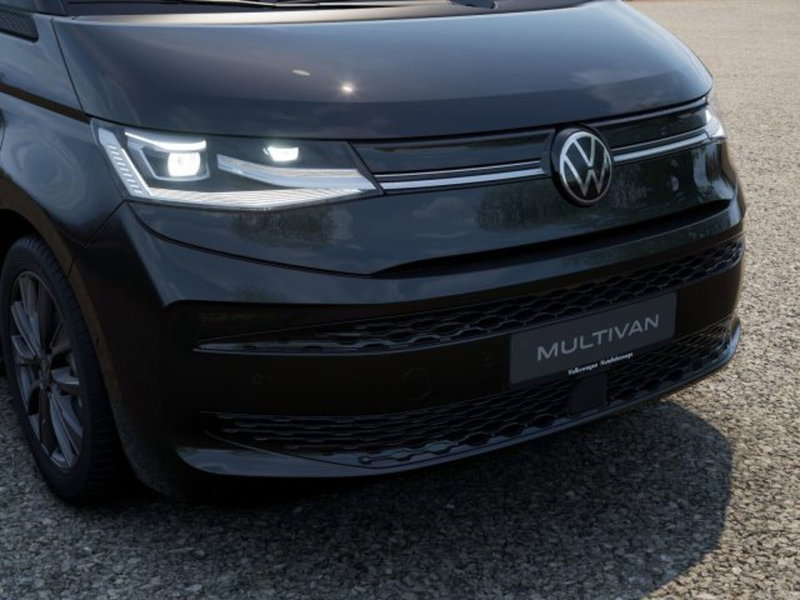 Volkswagen Multivan nuova a Vicenza (12)