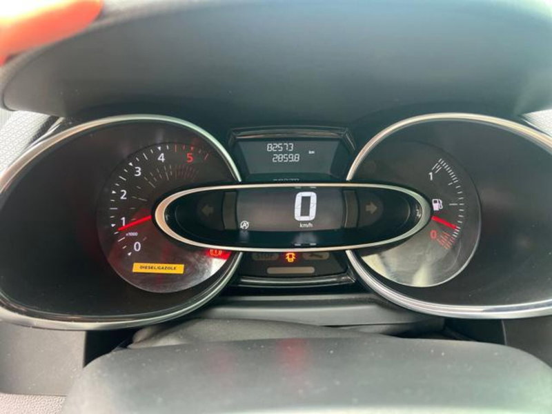 Renault Clio usata a Sassari (8)