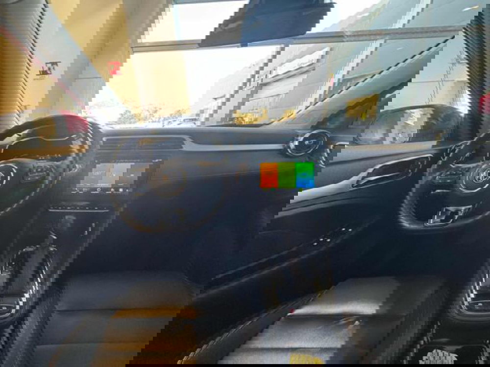 Mg ZS (2021-->) usata a Sassari (13)