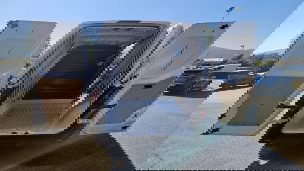 Nissan Interstar Furgone usata a Lucca (19)