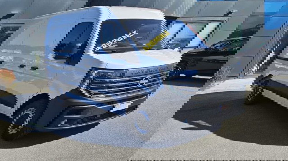 Nissan Interstar Furgone usata a Lucca (2)