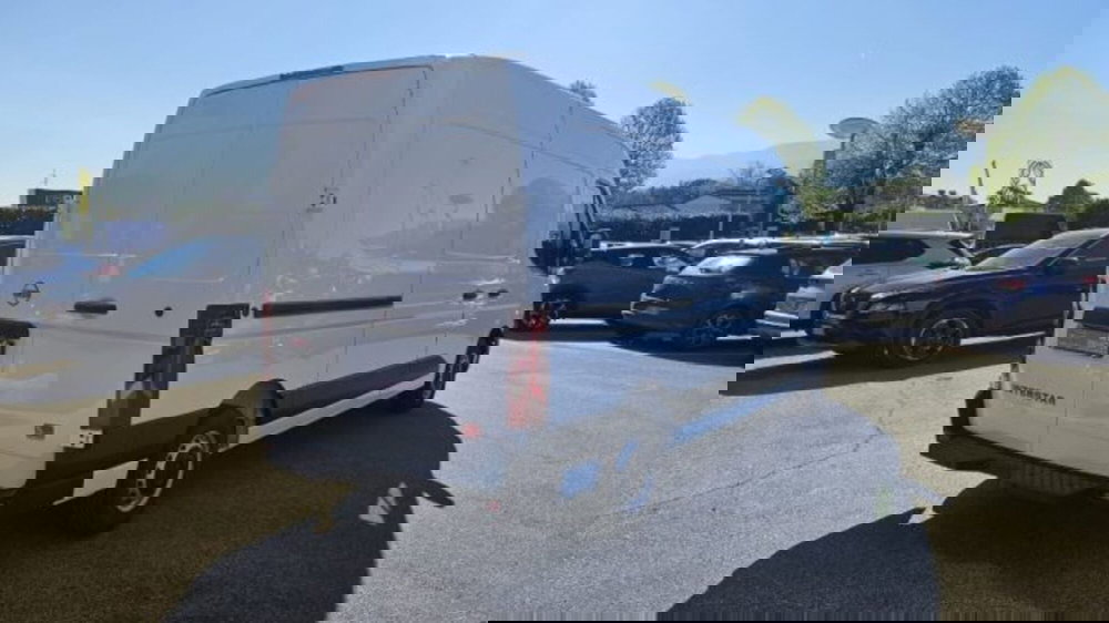 Nissan Interstar Furgone usata a Lucca (4)