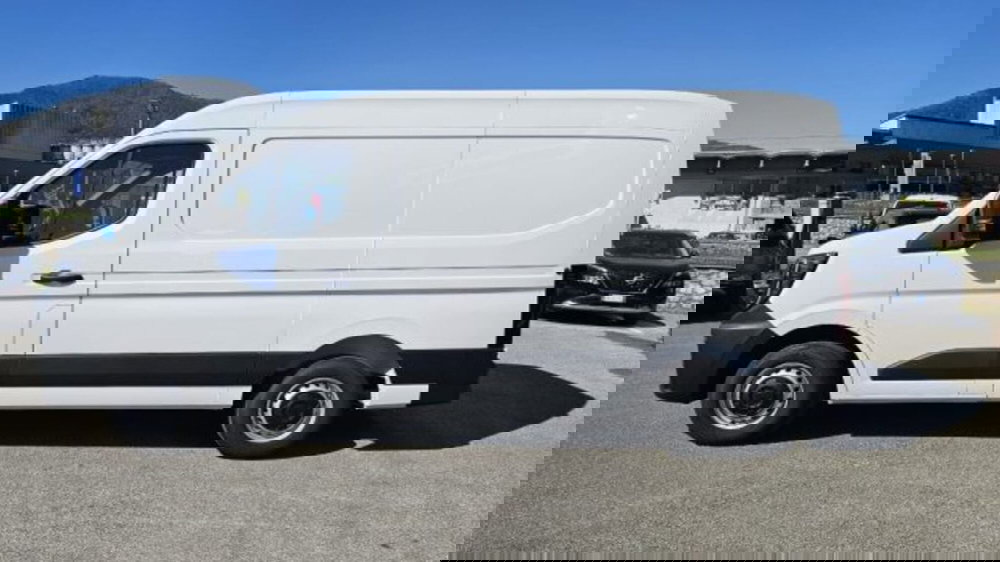 Nissan Interstar Furgone usata a Lucca (7)