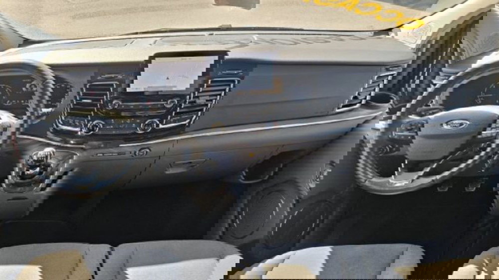 Ford Tourneo Custom usata a Lucca (16)