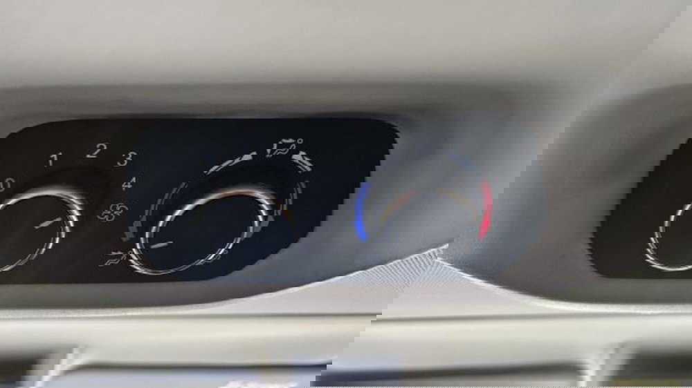 Ford Tourneo Custom usata a Lucca (18)