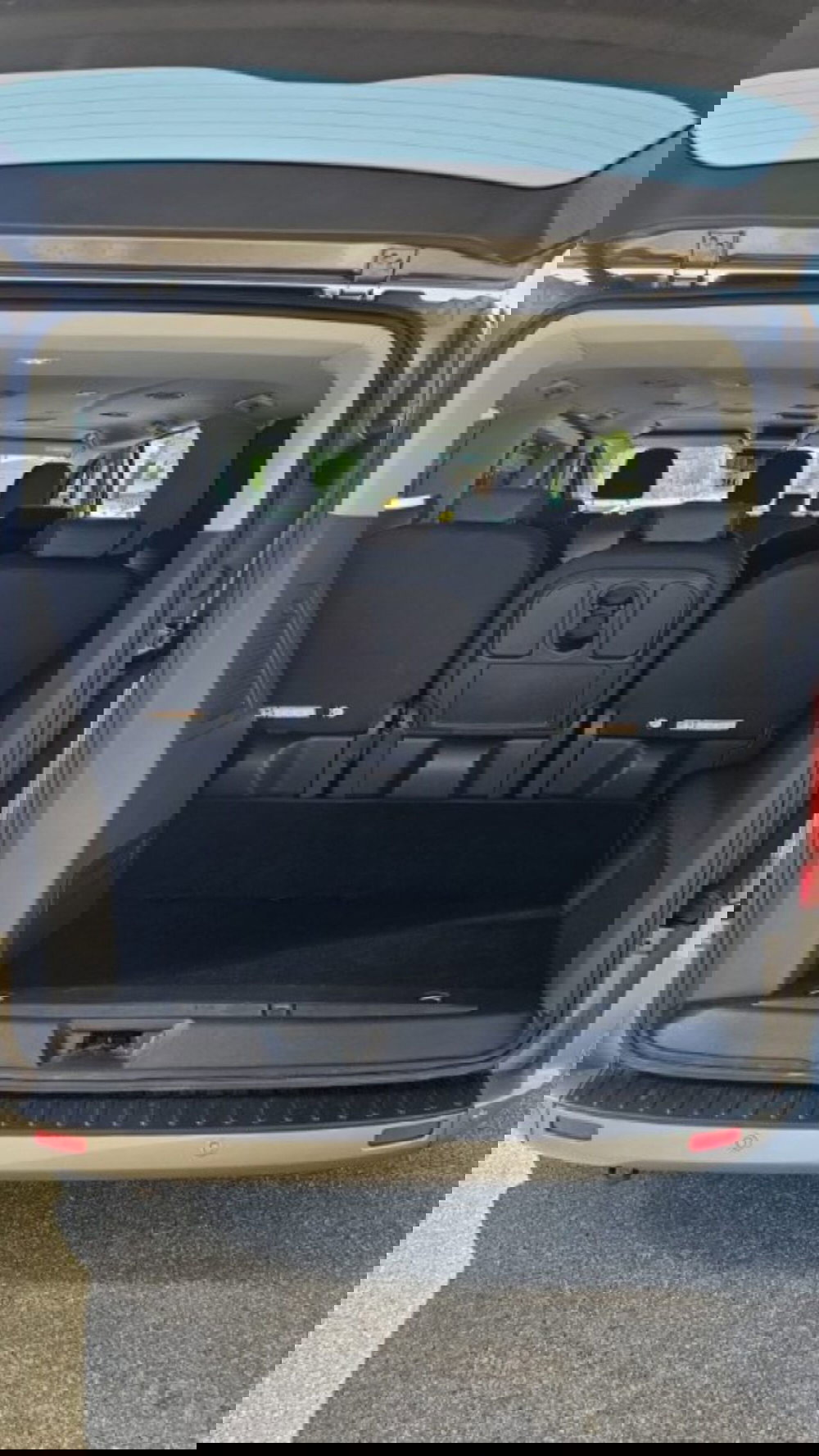 Ford Tourneo Custom usata a Lucca (7)