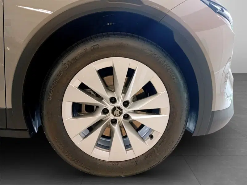 Skoda Elroq nuova a Piacenza (13)