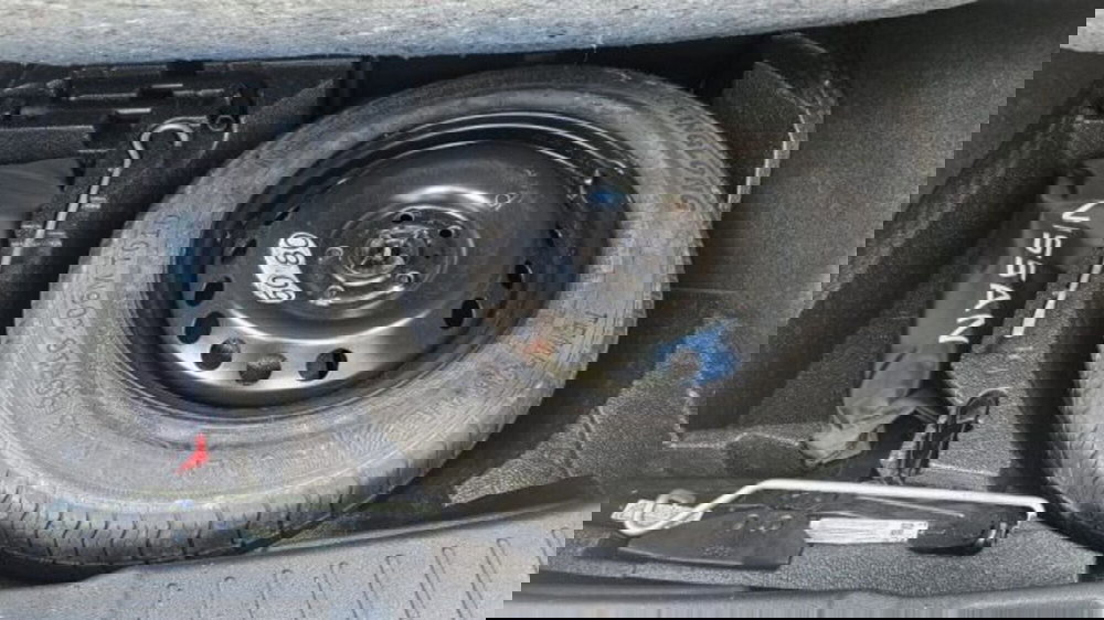 Nissan Juke usata a Lucca (16)