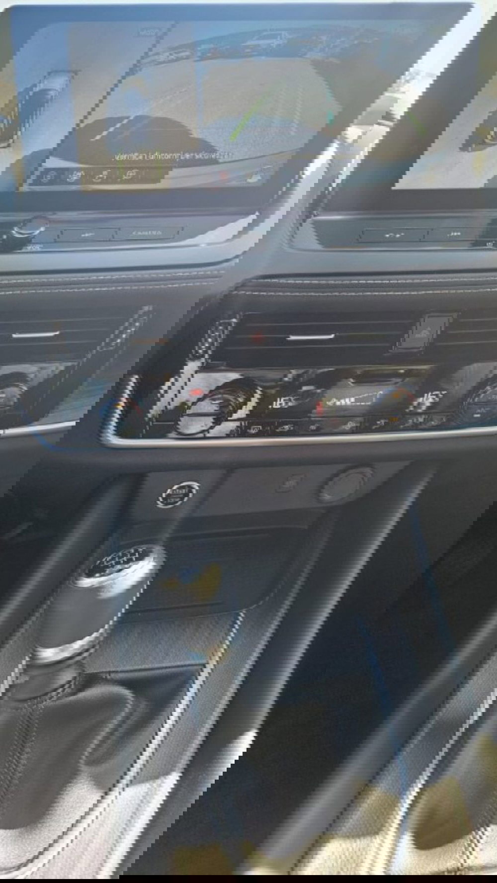 Nissan Qashqai nuova a Lucca (12)