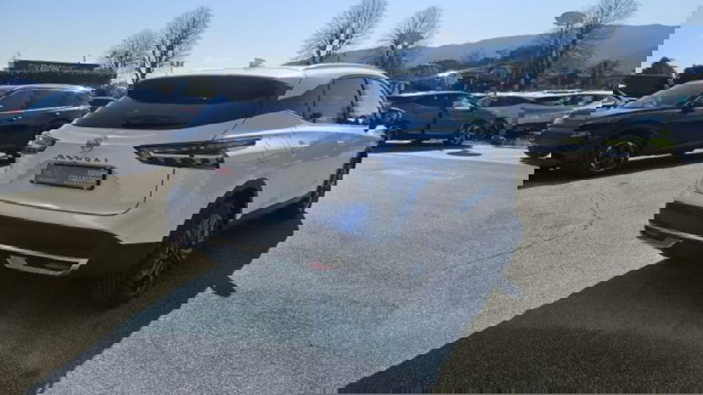 Nissan Qashqai nuova a Lucca (4)