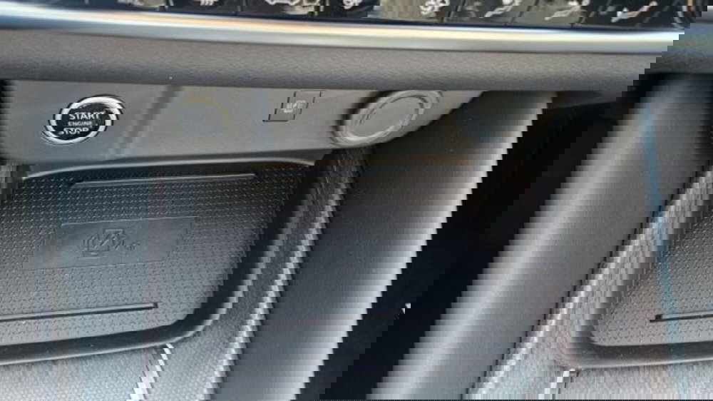 Nissan Qashqai nuova a Lucca (9)