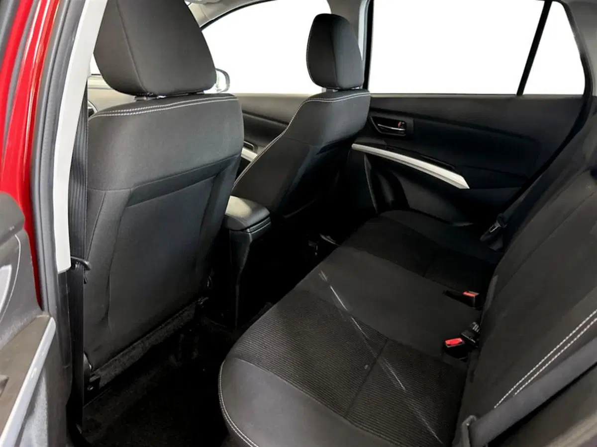 Suzuki S-Cross usata a Piacenza (10)