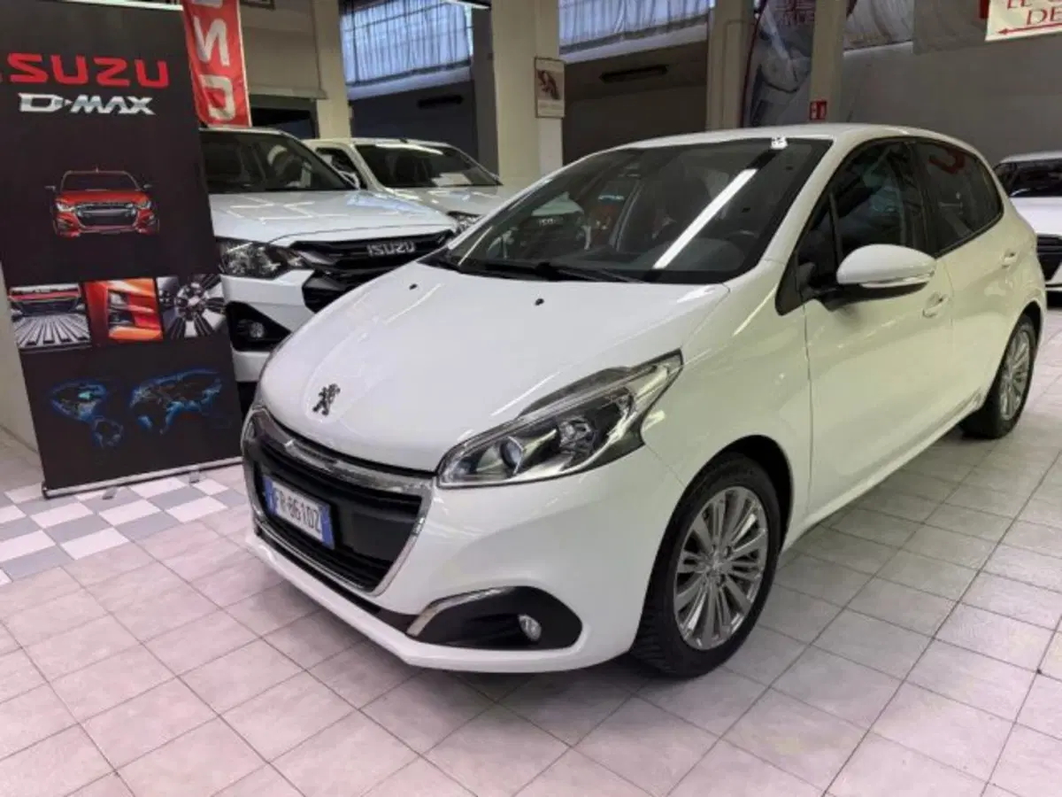 Peugeot 208 usata a Siena (2)