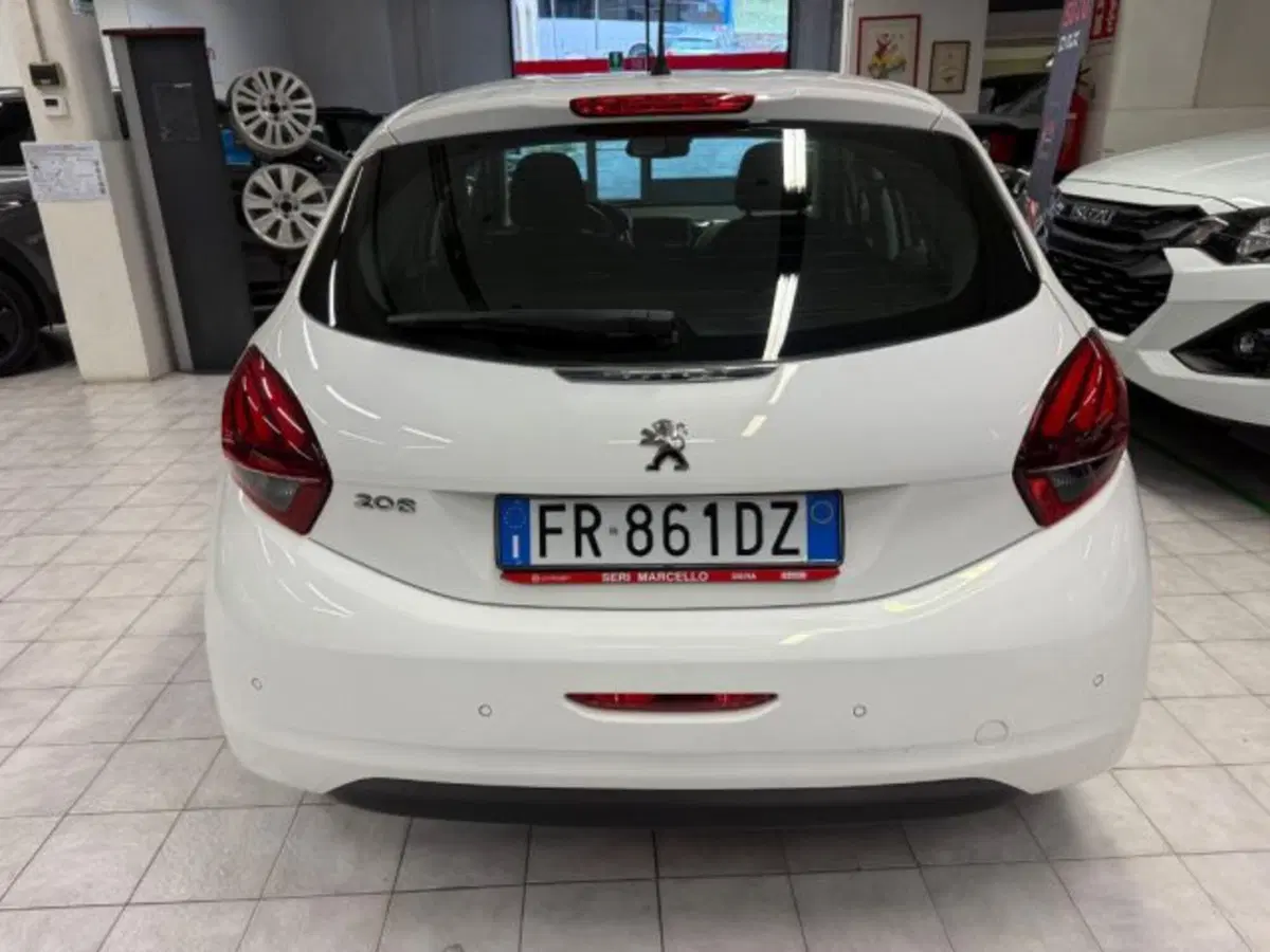 Peugeot 208 usata a Siena (4)
