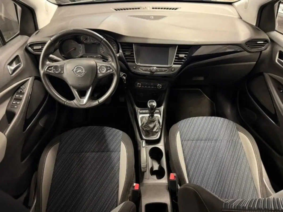 Opel Crossland X usata a Siena (5)