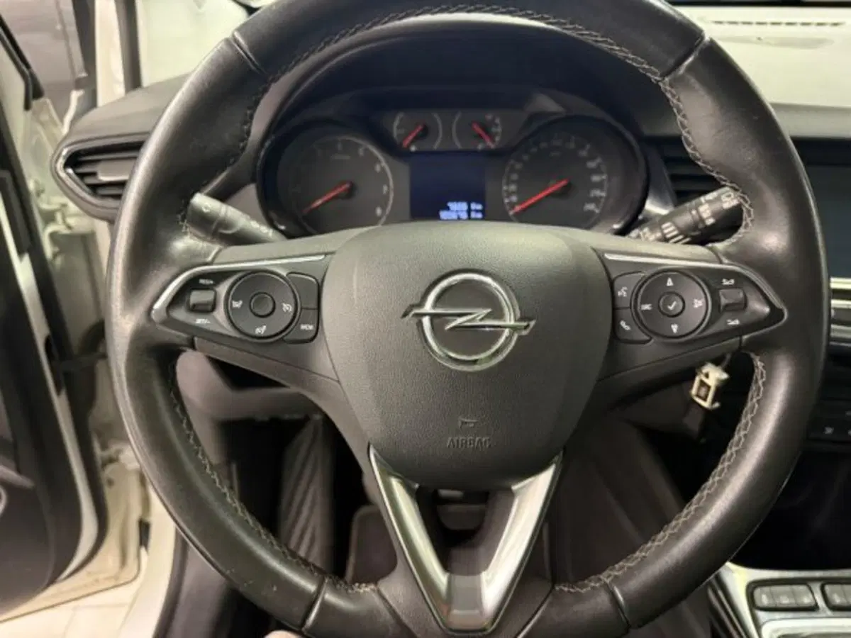 Opel Crossland X usata a Siena (6)