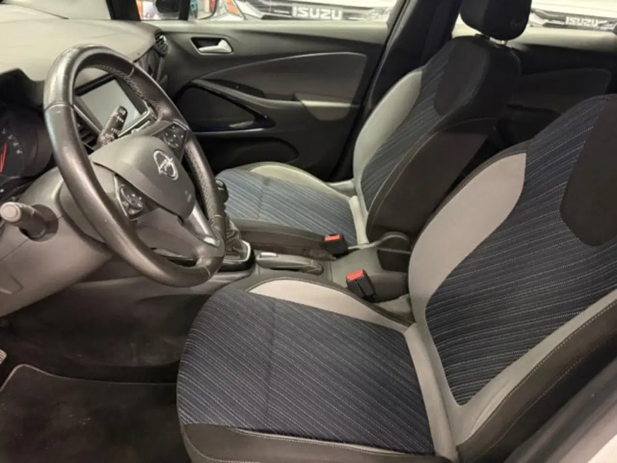 Opel Crossland X usata a Siena (9)
