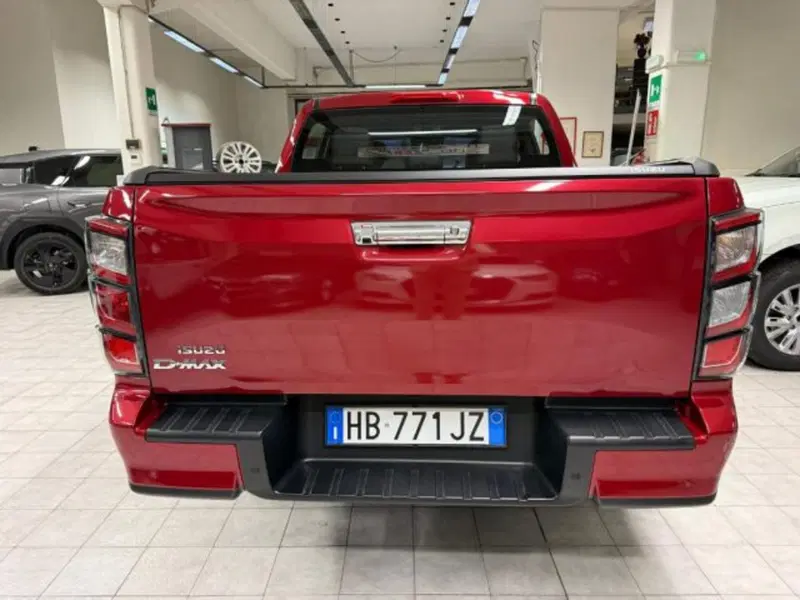 Isuzu D-Max Pick-up nuova a Siena (4)