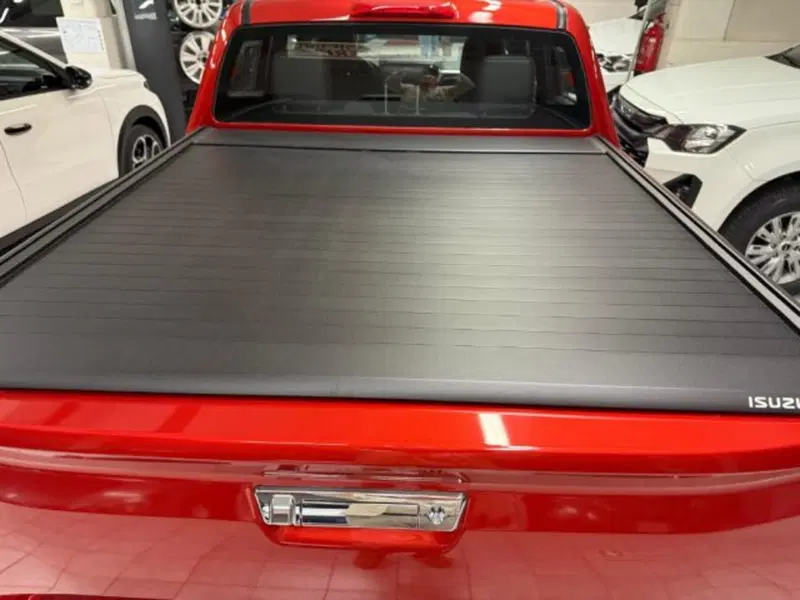 Isuzu D-Max Pick-up nuova a Siena (5)