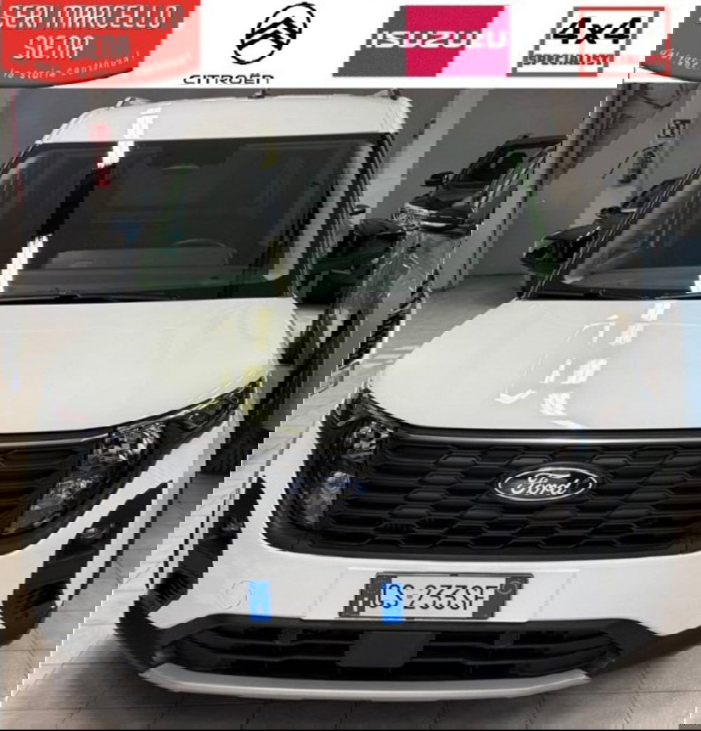 Ford Transit Courier Furgone usata a Siena