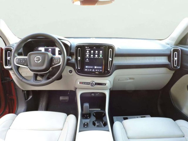 Volvo XC40 usata a Firenze (15)