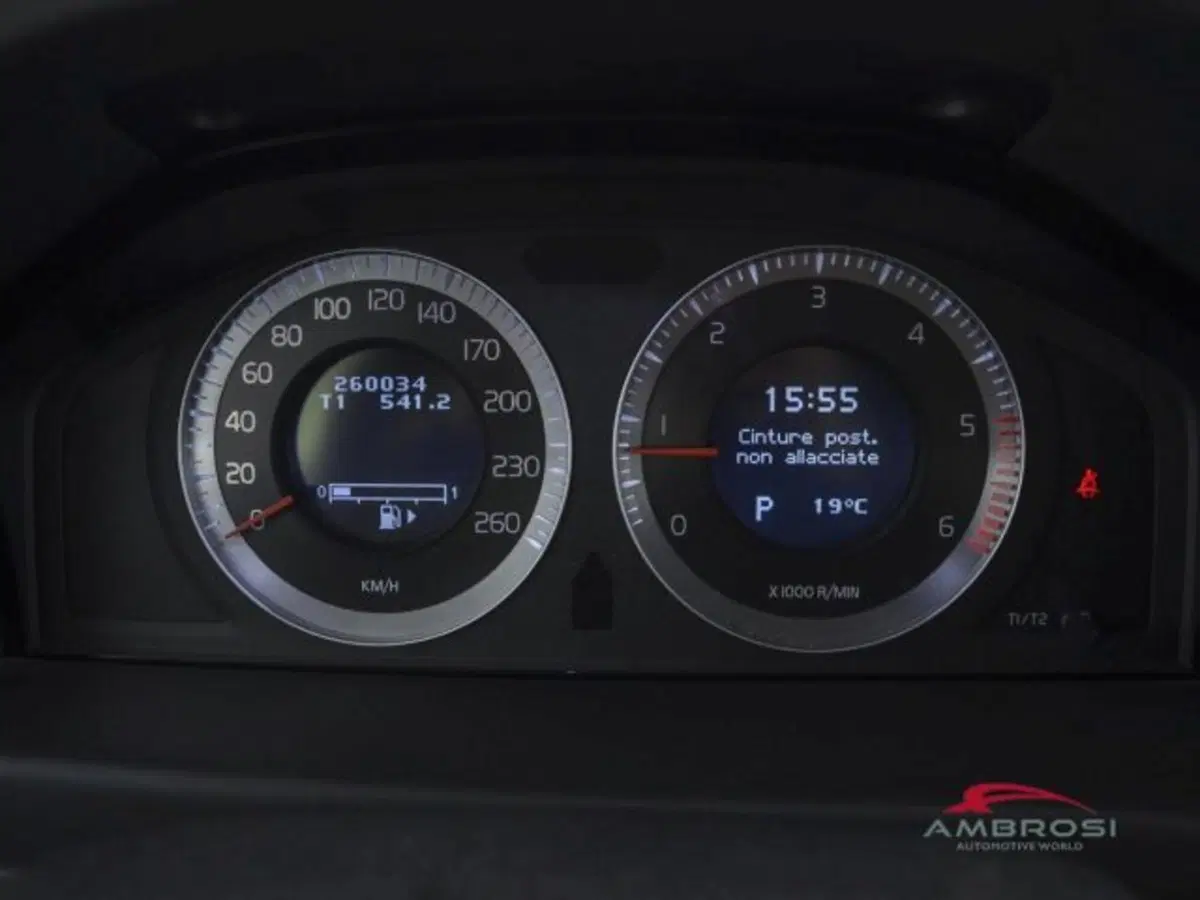 Volvo XC70 usata a Perugia (13)