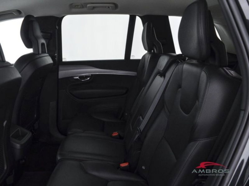 Volvo XC90 usata a Perugia (10)