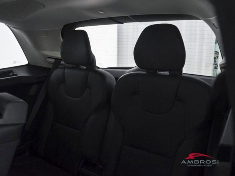 Volvo XC90 usata a Perugia (11)