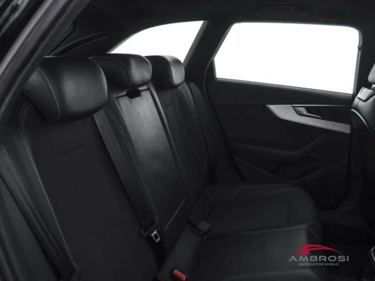 Audi A4 Avant usata a Perugia (11)
