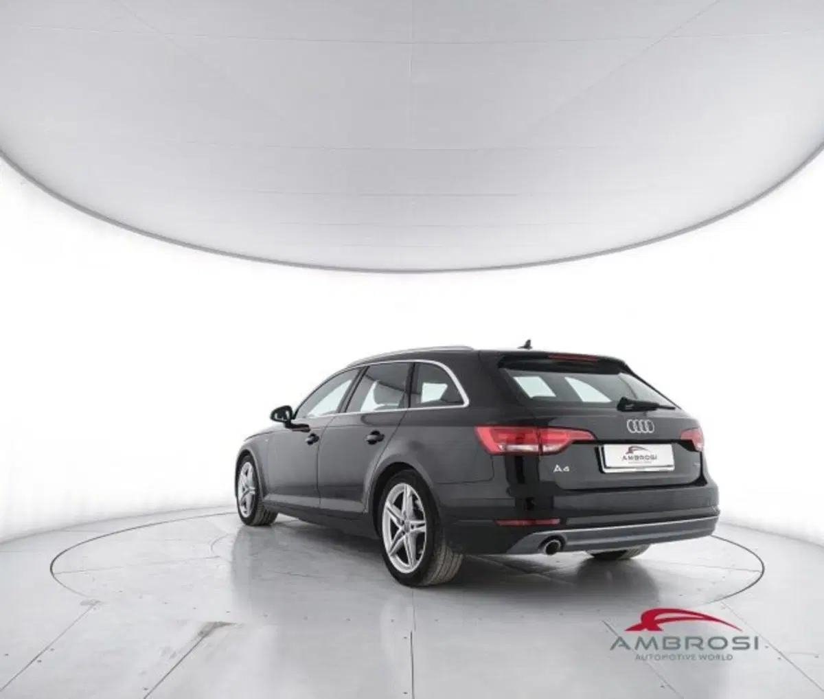 Audi A4 Avant usata a Perugia (4)