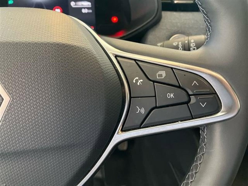 Renault Clio usata a Como (18)