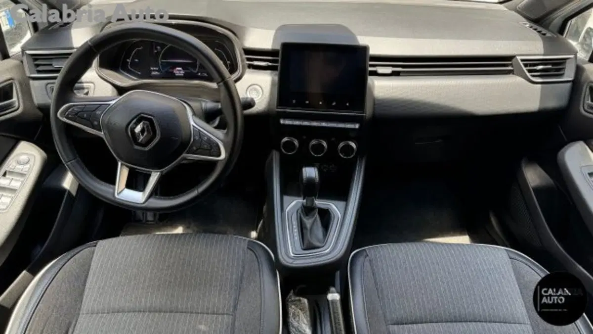 Renault Clio usata a Reggio Calabria (8)