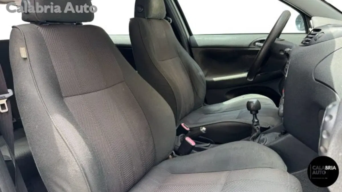 Alfa Romeo 147 usata a Reggio Calabria (11)