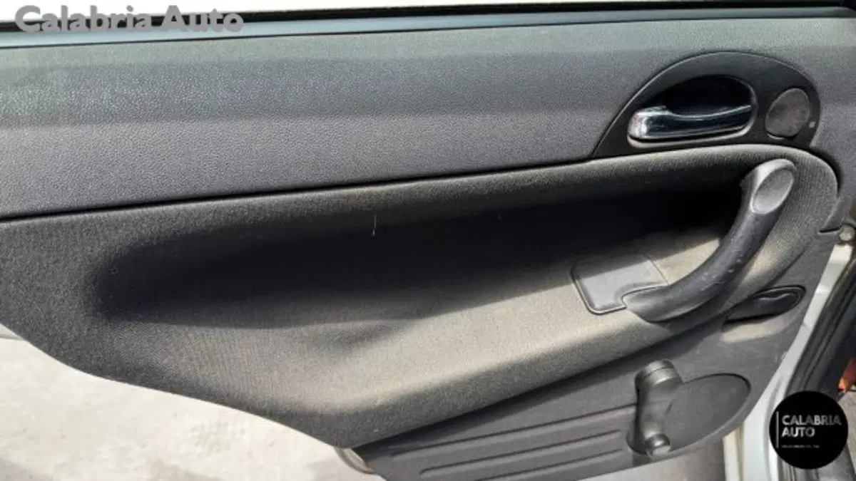 Alfa Romeo 147 usata a Reggio Calabria (17)