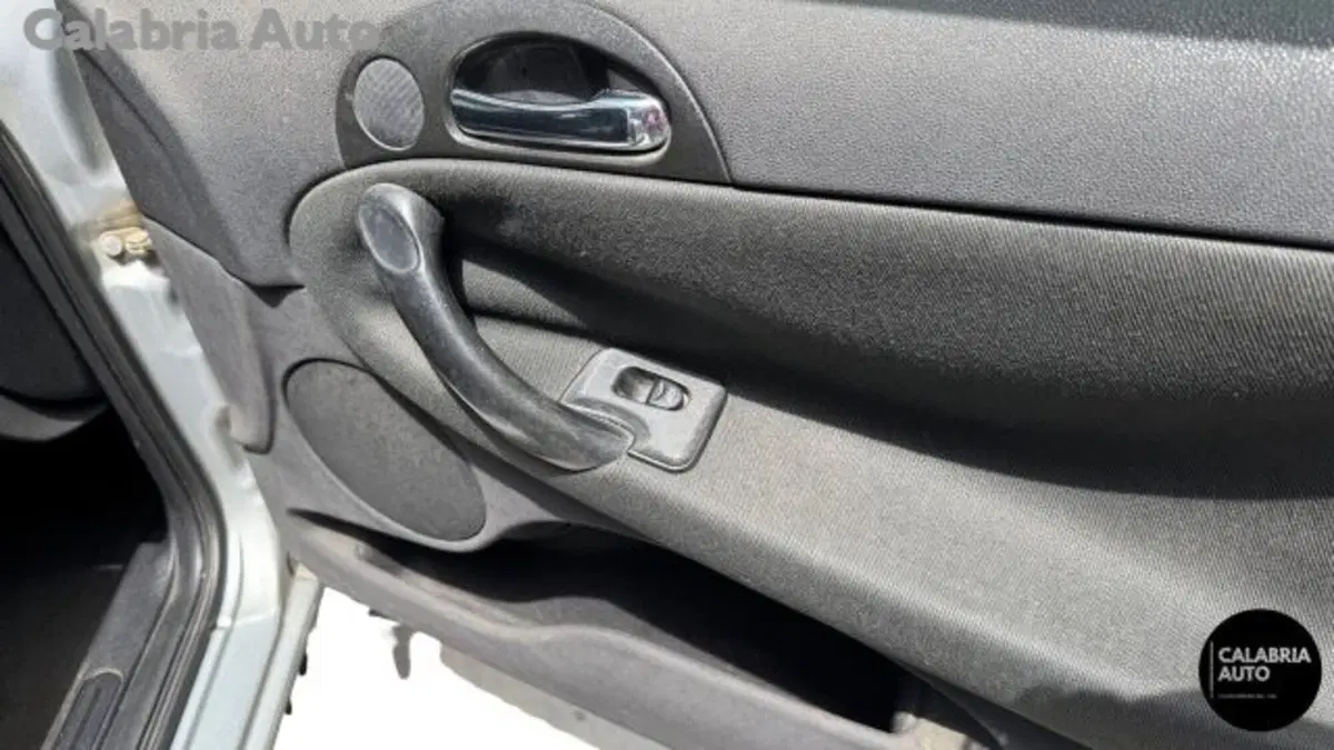 Alfa Romeo 147 usata a Reggio Calabria (18)