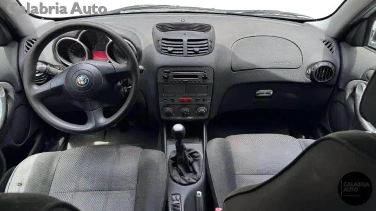 Alfa Romeo 147 usata a Reggio Calabria (8)