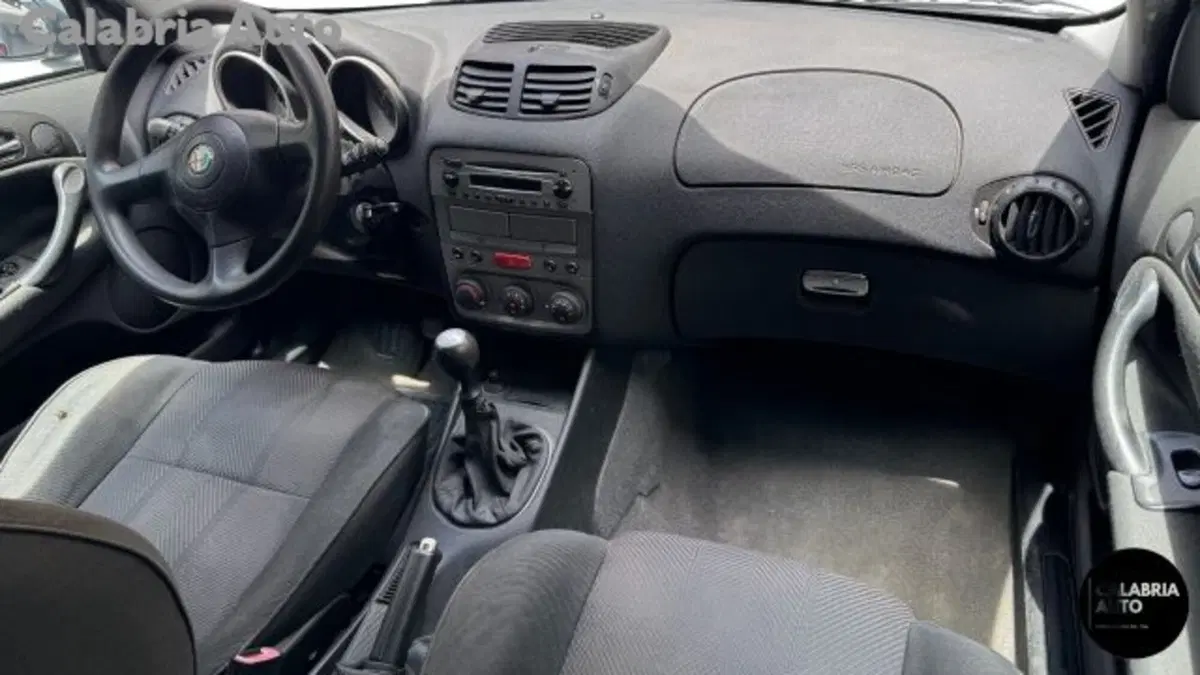 Alfa Romeo 147 usata a Reggio Calabria (9)