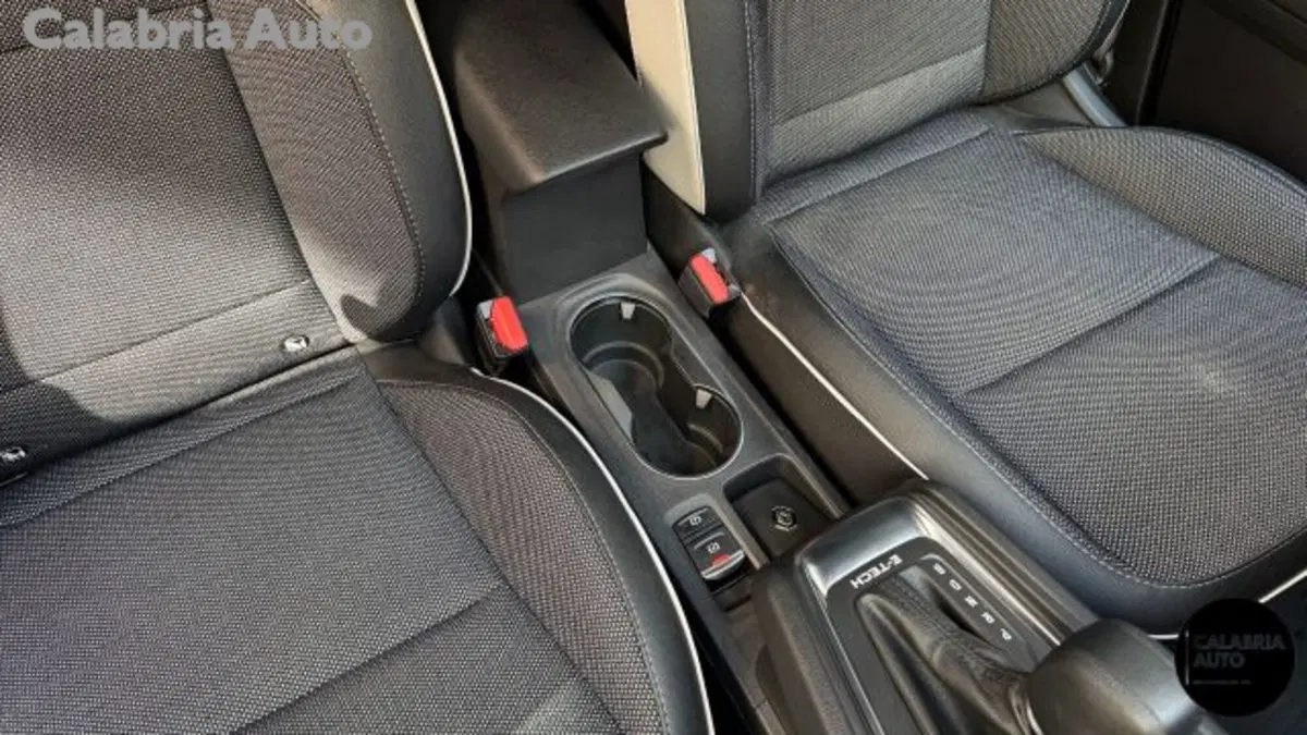 Renault Captur usata a Reggio Calabria (20)