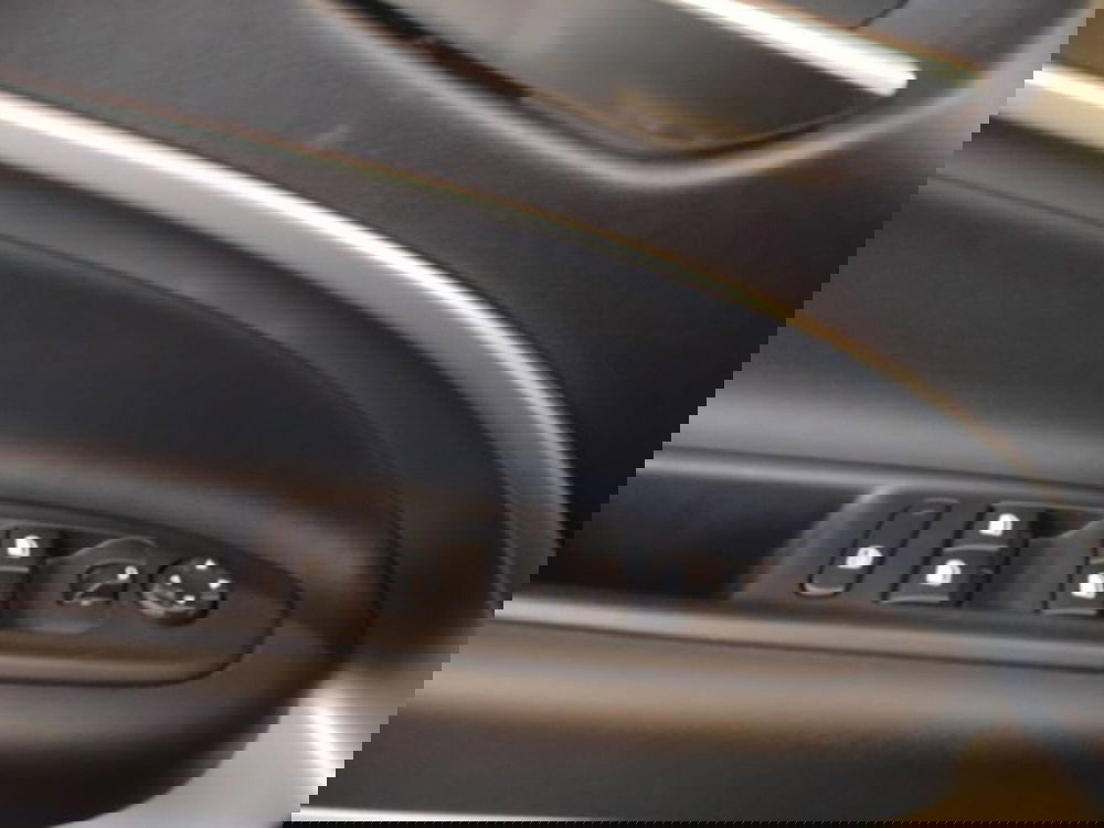 Jeep Avenger usata a Forlì-Cesena (16)