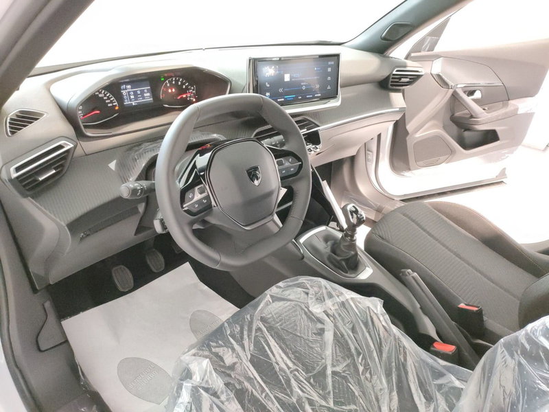 Peugeot 2008 nuova a Ascoli Piceno (11)